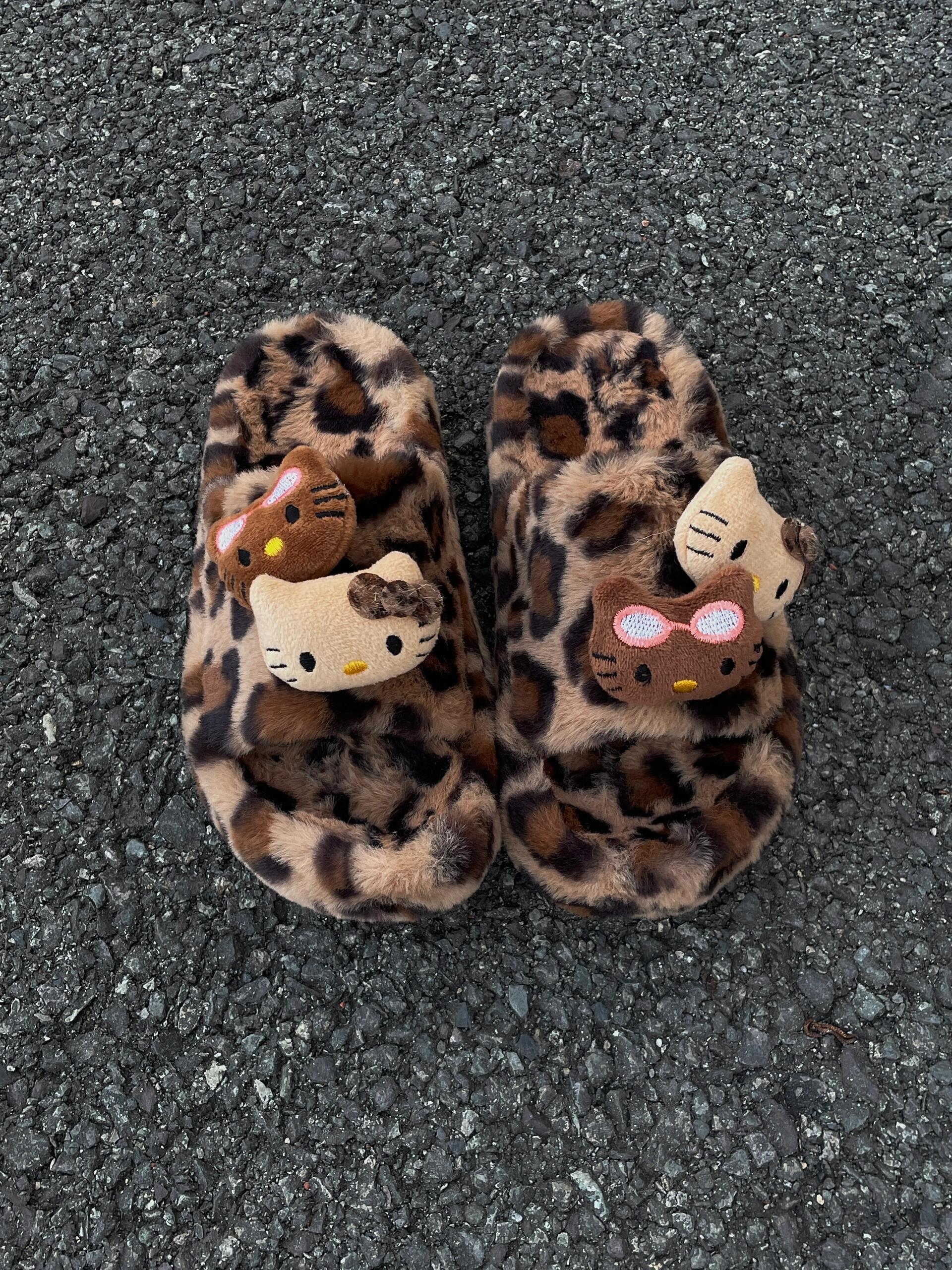 Hello Kitty Fluffy Leopard Platform Slippers – In Kawaii Shop